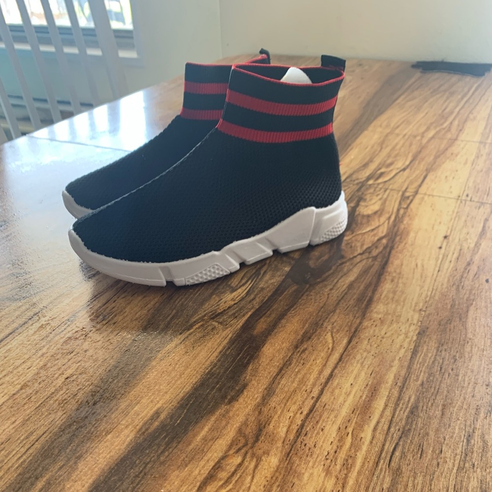 NWOT Black and Red Sock Sneakers, size 7